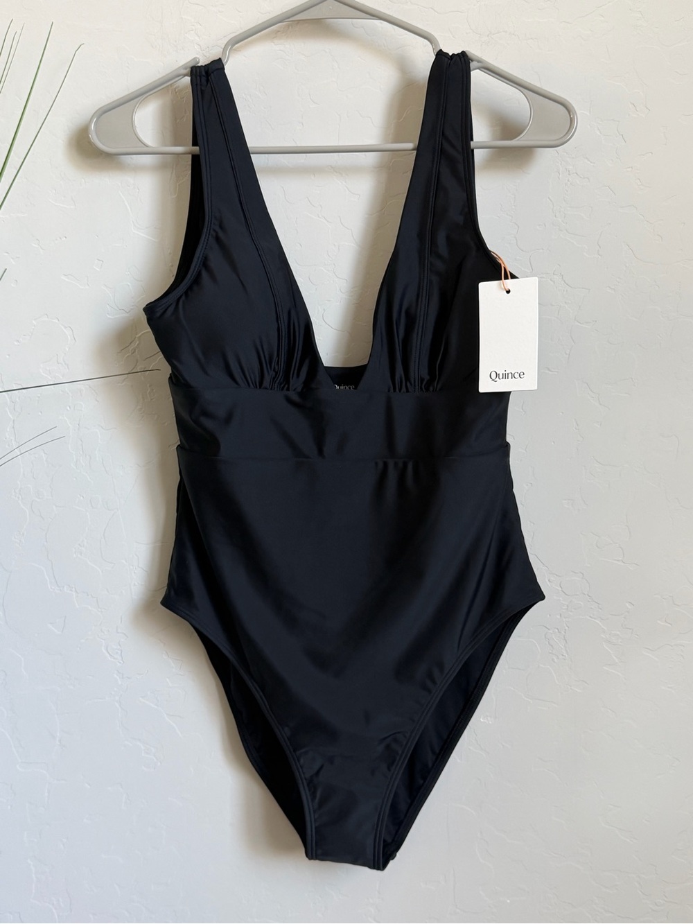 NWT Quince Italian Plunge One-Piece Swimsuit Black Size M
